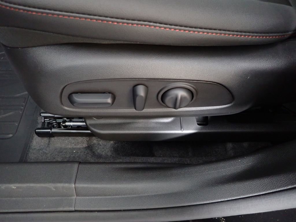 New 2026 Chevrolet Trax RS image 19