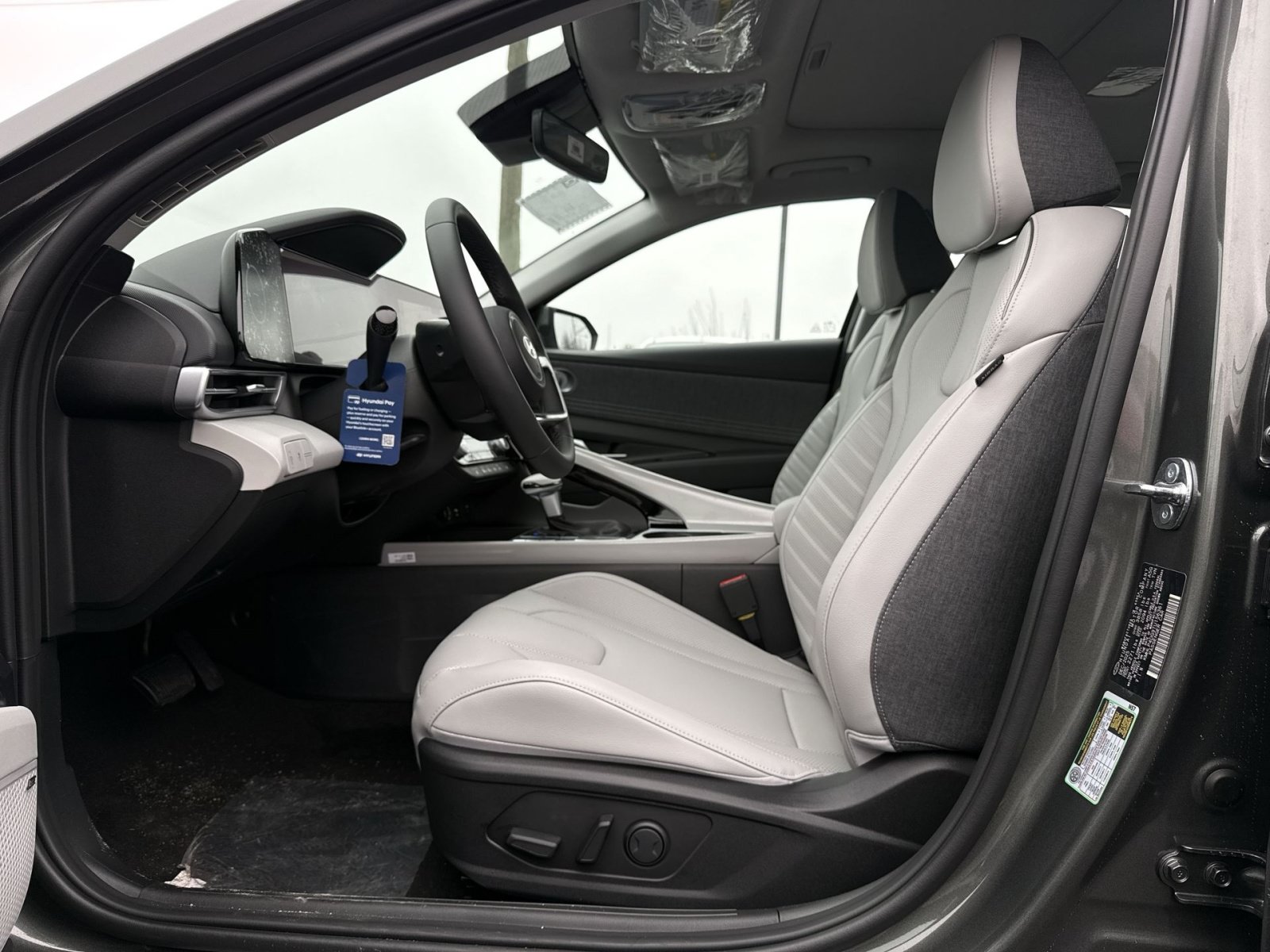 New 2026 Hyundai Elantra Limited FWD image 13