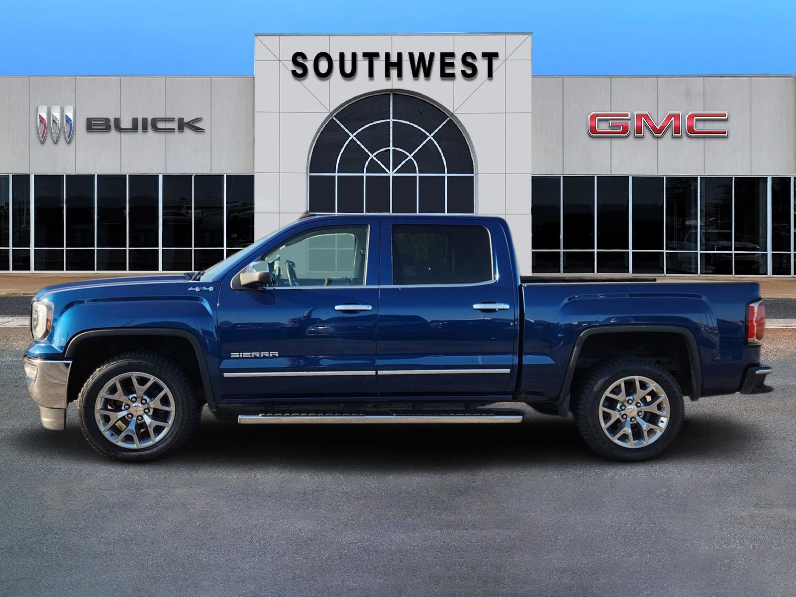 Used 2017 GMC Sierra 1500 SLT w/ SLT Premium Package image 3