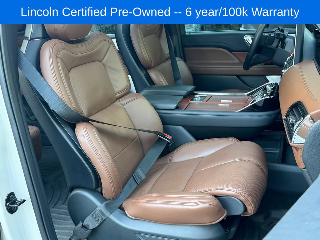 Used 2024 Lincoln Navigator Reserve AWD/4WD image 22