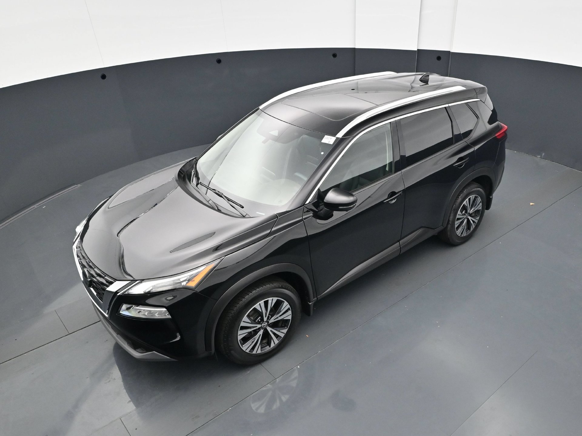 Used 2021 Nissan Rogue SV AWD/4WD image 40