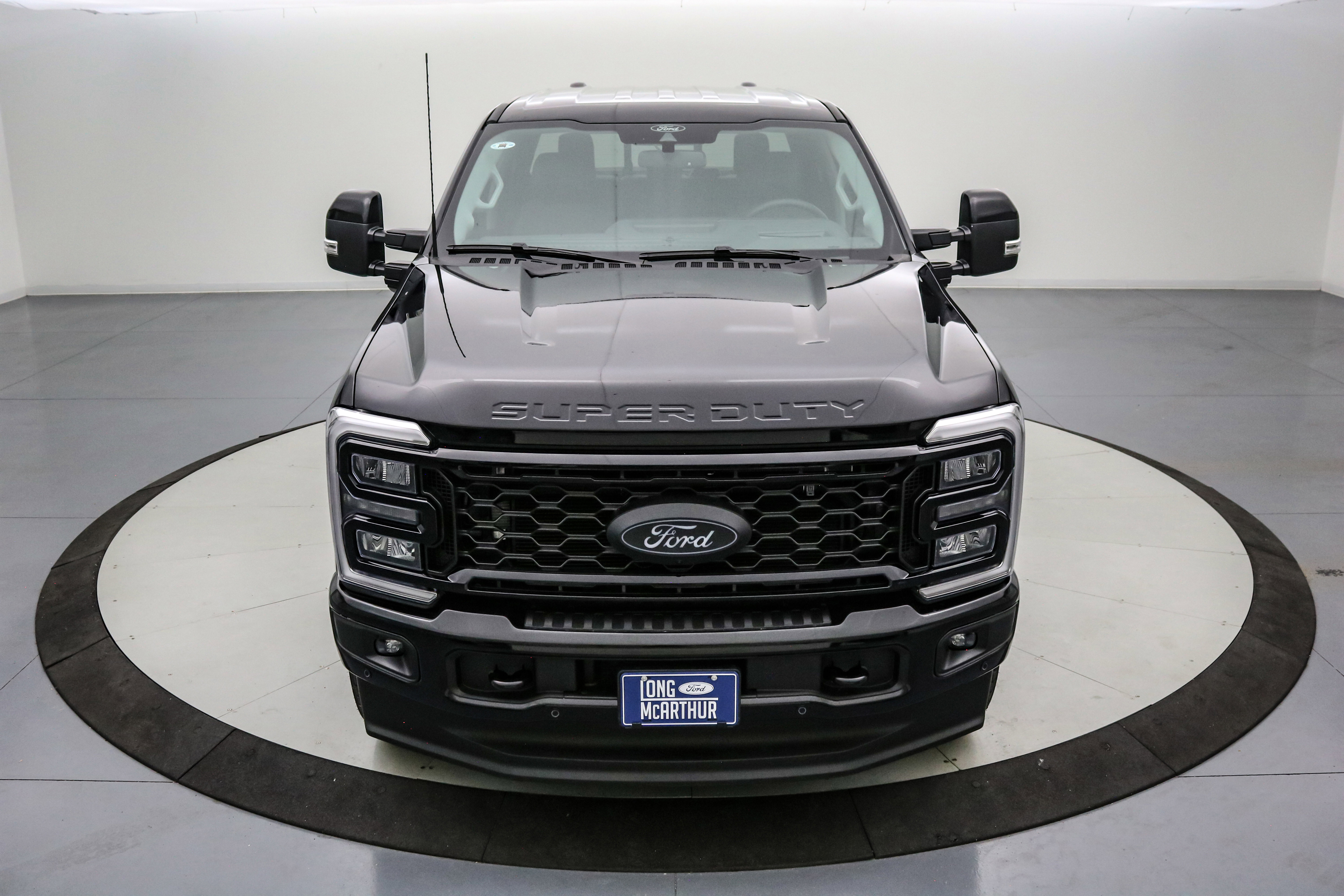 New 2026 Ford F250 Lariat image 10