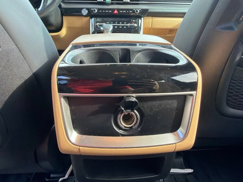 Certified 2023 Kia Carnival EX FWD image 24