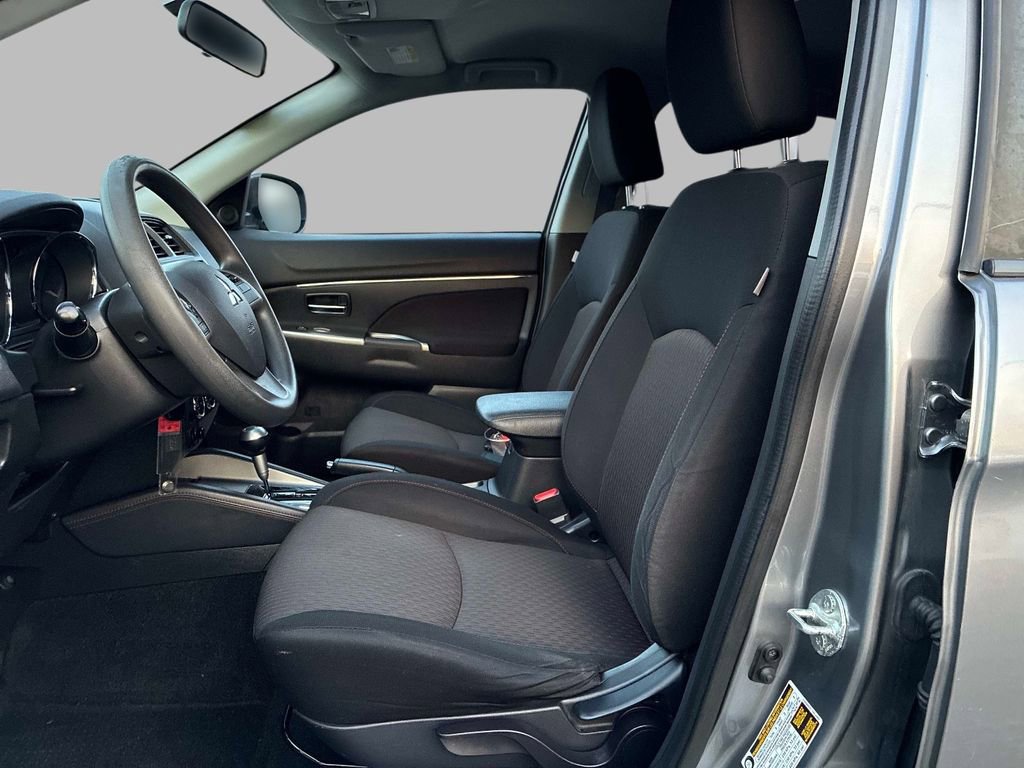 Used 2019 Mitsubishi Outlander Sport SE image 19
