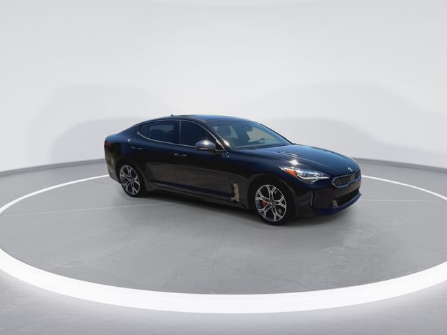 Used 2019 Kia Stinger GT1 AWD/4WD image 2