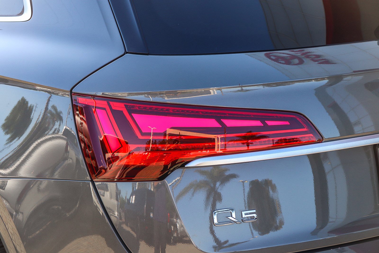 Used 2024 Audi Q5 2.0T Premium image 9