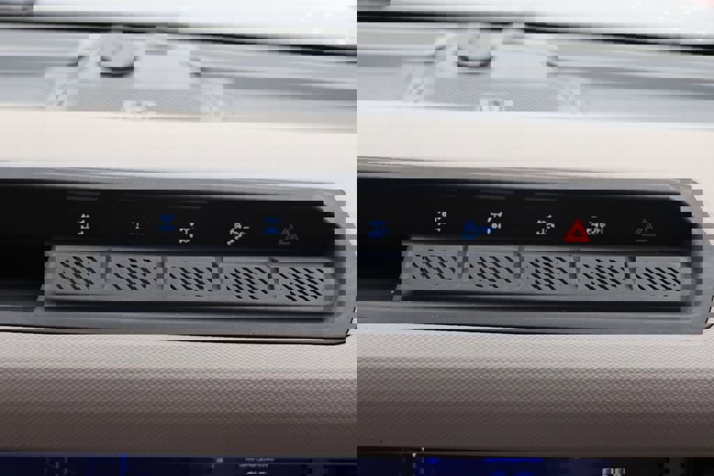 Used 2023 Ford Bronco Wildtrak image 22