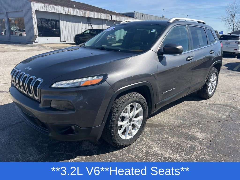Used 2016 Jeep Cherokee Latitude w/ Cold Weather Group image 9