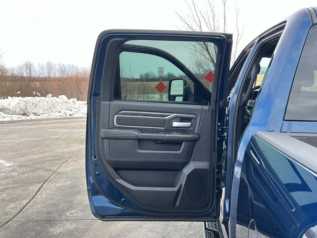 Used 2024 RAM 2500 Big Horn w/ Night Edition image 36