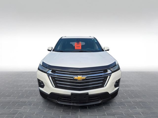 Used 2023 Chevrolet Traverse LT AWD/4WD image 2