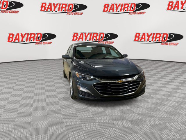 Used 2019 Chevrolet Malibu LT w/ Driver Confidence Package II image 3