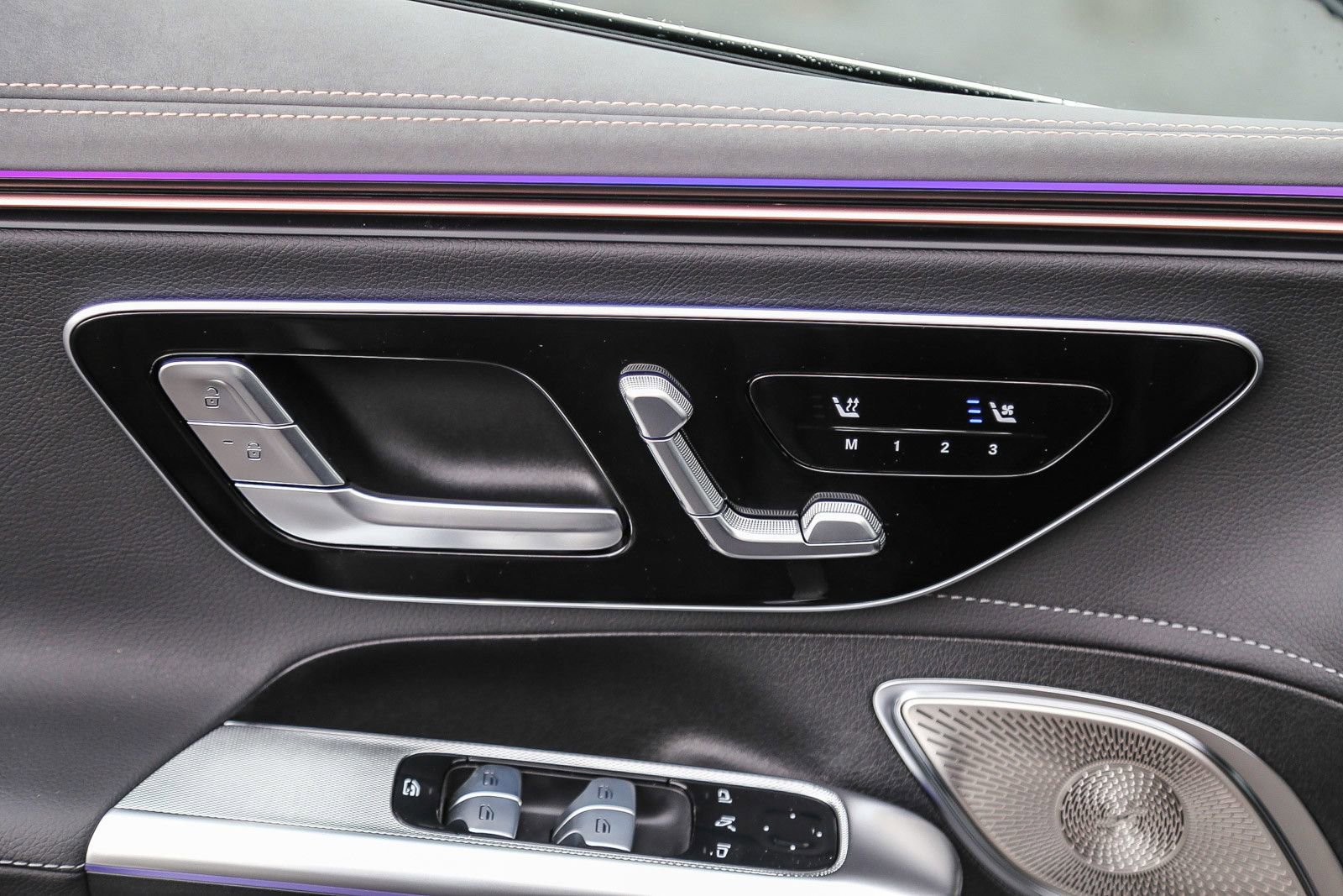 Used 2024 Mercedes-Benz EQE 350+ 4MATIC Sedan image 27