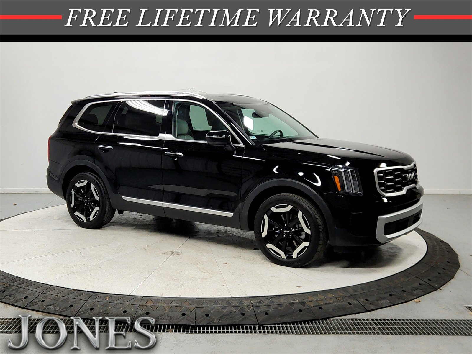 Used 2024 Kia Telluride S w/ S Sunroof Package image 1
