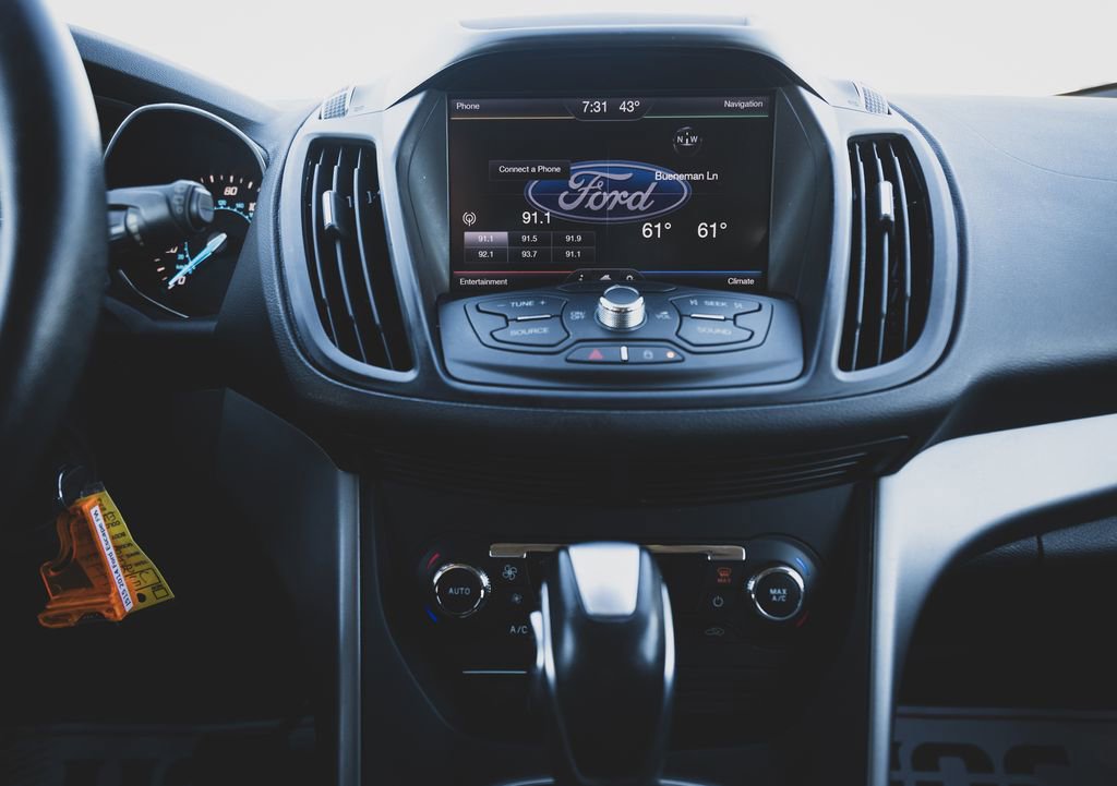 Used 2014 Ford Escape SE w/ Equipment Group 201A image 5