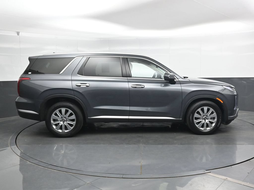 Used 2025 Hyundai Palisade SEL AWD/4WD image 3