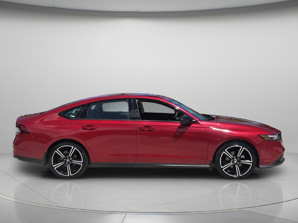 Certified 2026 Honda Accord SE image 3