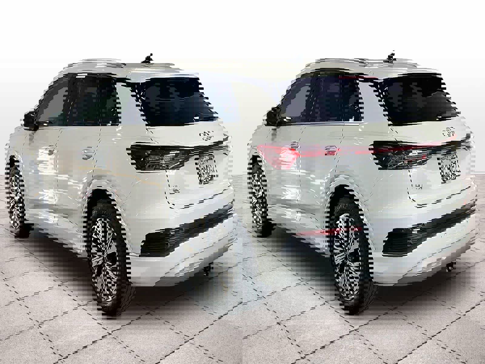 Used 2024 Audi Q4 e-tron Premium w/ Convenience Package image 13