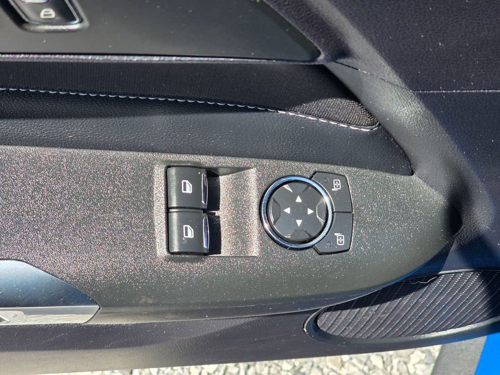 Used 2019 Ford Mustang Coupe RWD image 13