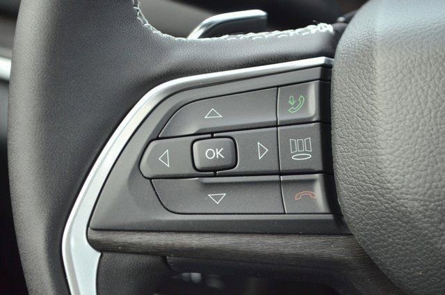 New 2025 Jeep Grand Cherokee Limited image 17