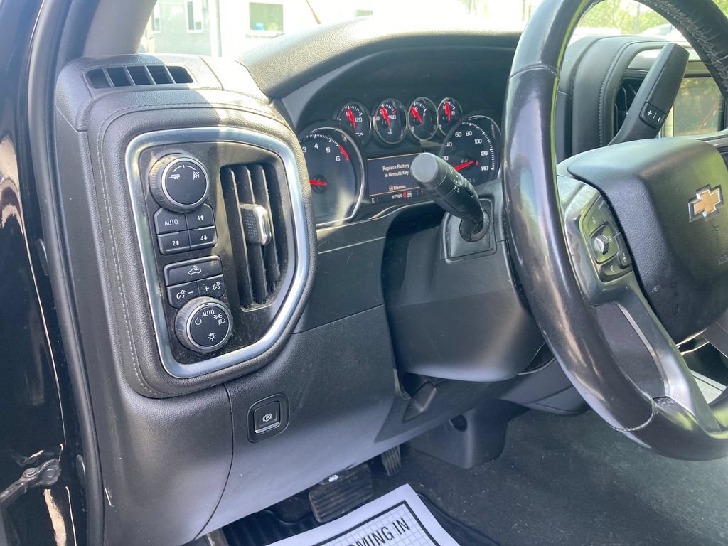 Used 2019 Chevrolet Silverado 1500 LT w/ All-Star Edition AWD/4WD image 17