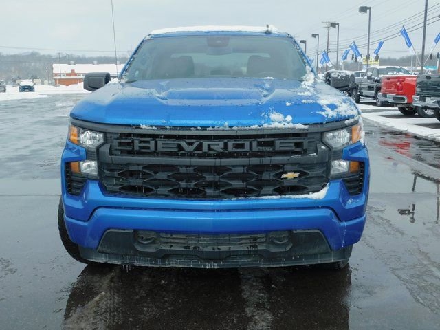 Used 2024 Chevrolet Silverado 1500 Custom w/ Turbomax Blackout Package image 3