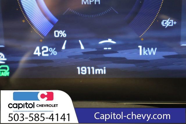 Used 2026 Chevrolet Equinox EV LT image 16