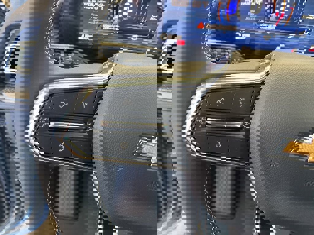 New 2026 Chevrolet Traverse LT image 20