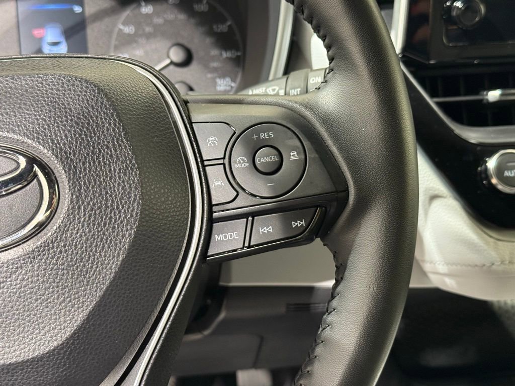 Used 2024 Toyota Corolla SE image 23