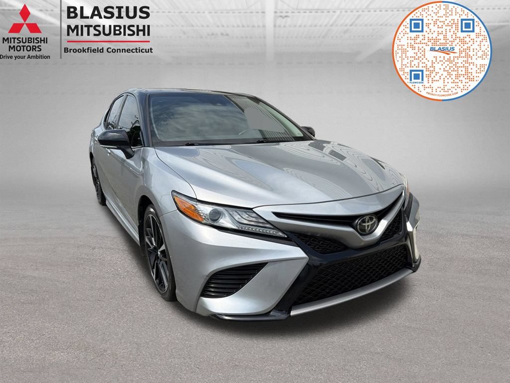 Used 2019 Toyota Camry XSE FWD image 4