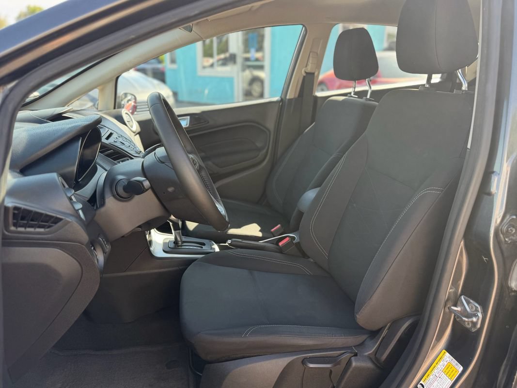 Used 2016 Ford Fiesta SE FWD image 10