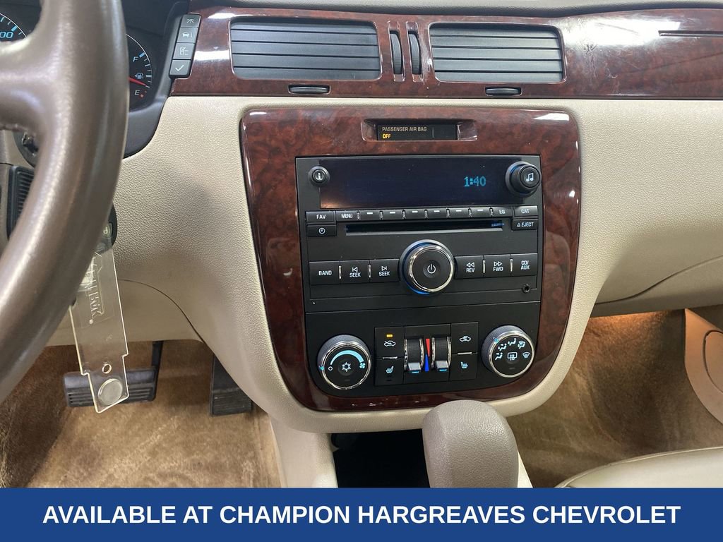Used 2008 Chevrolet Impala LT w/ Luxury Edition Package FWD image 18