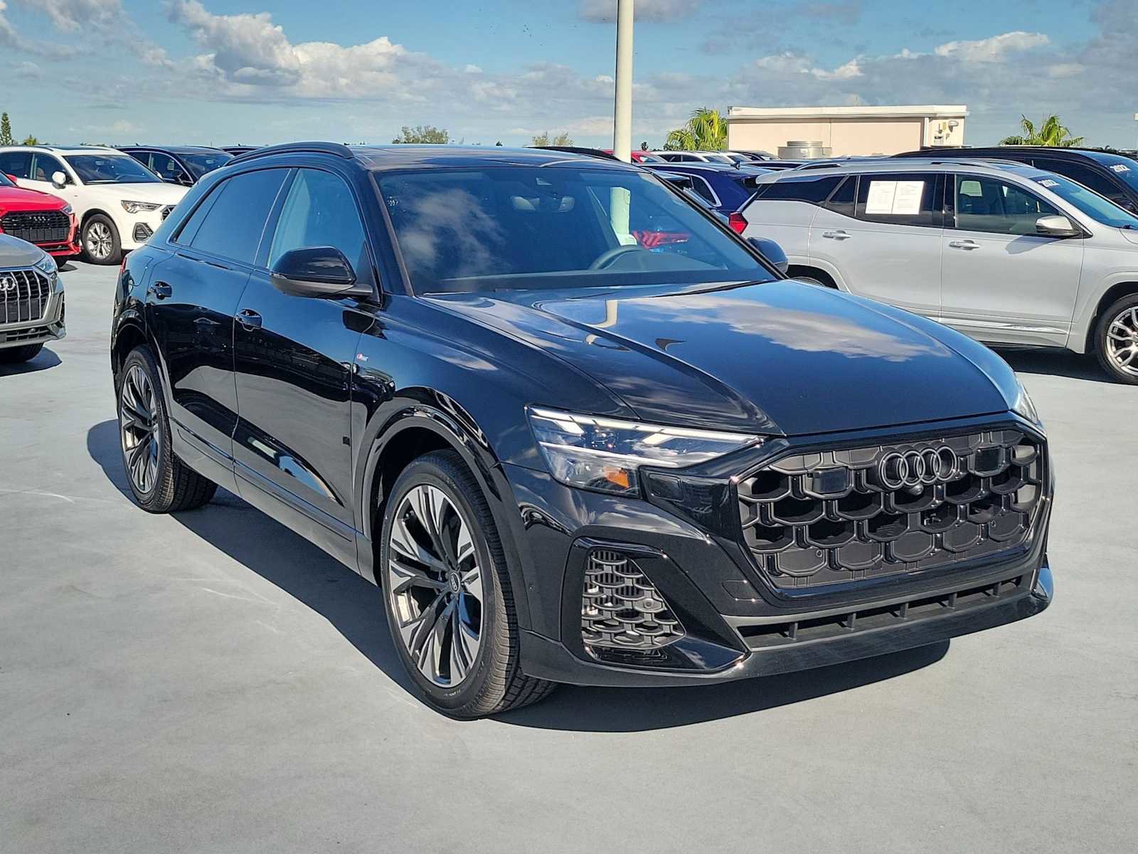 New 2026 Audi Q8 Premium Plus image 8