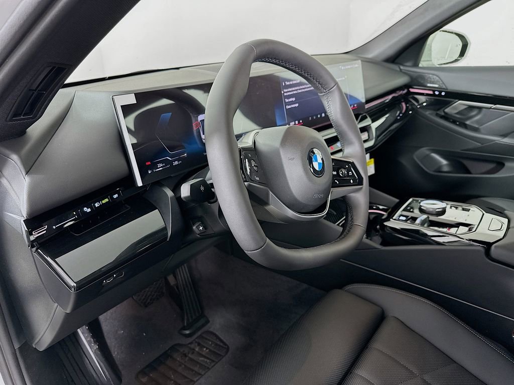 New 2026 BMW 530i xDrive image 12