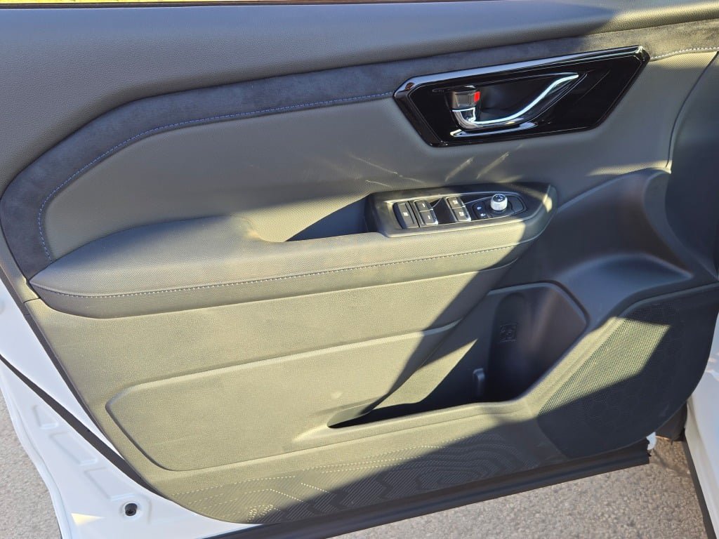 New 2026 Subaru Forester Limited AWD/4WD image 33