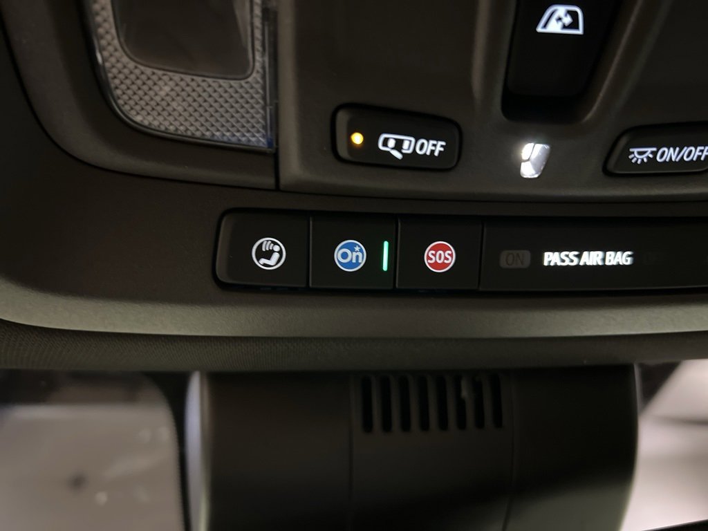 Used 2023 GMC Sierra 1500 SLT image 24