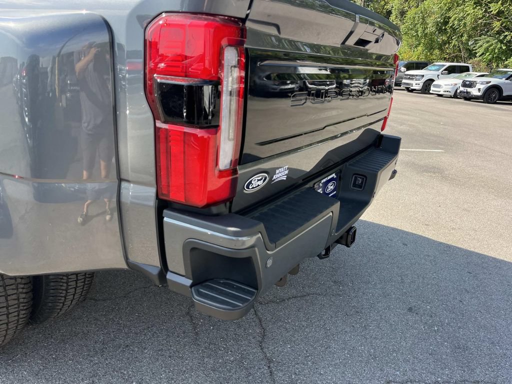 New 2027 Ford F350 Platinum AWD/4WD image 11