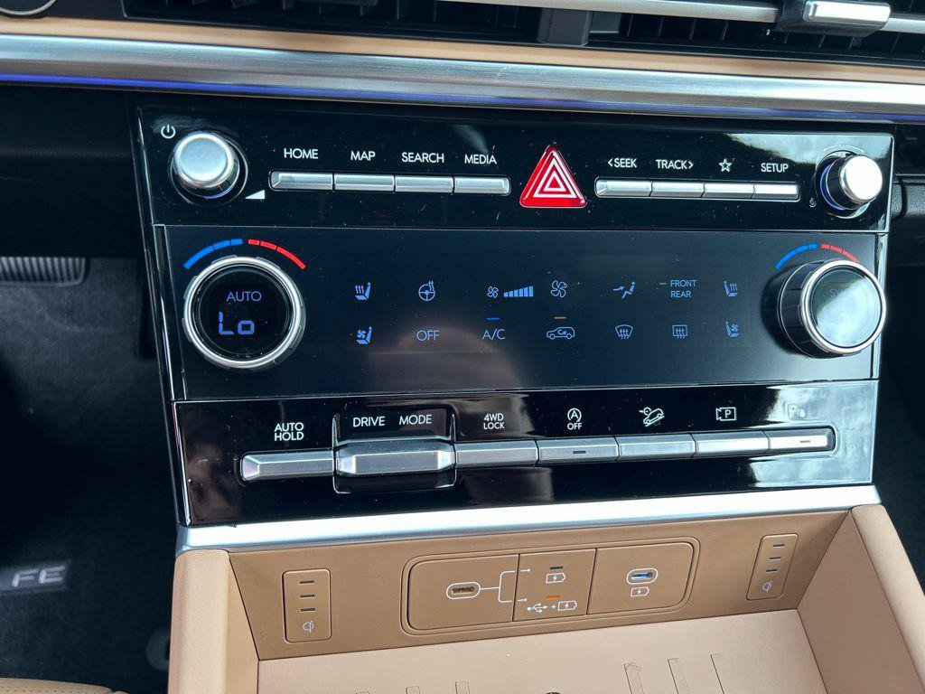 New 2026 Hyundai Santa Fe Calligraphy AWD/4WD image 18
