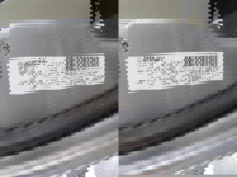 Used 2014 Chrysler Town & Country Touring image 56