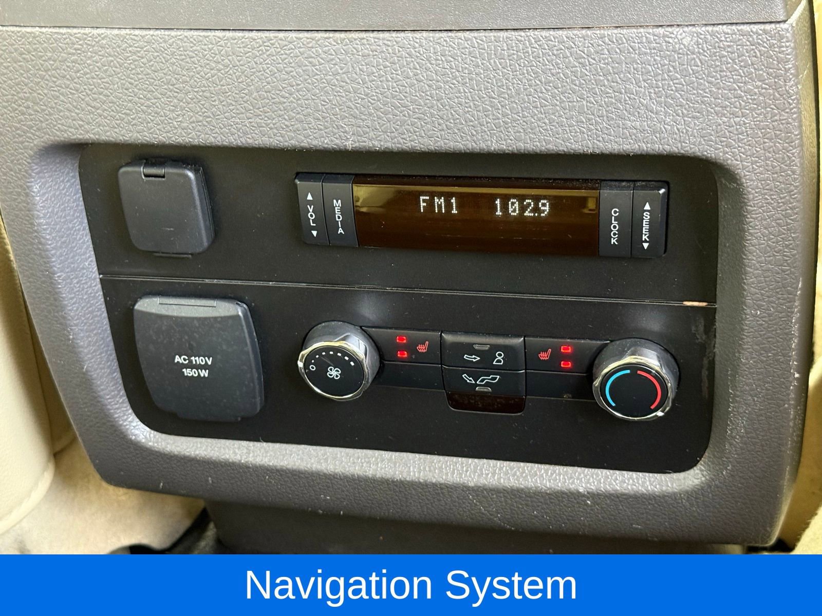 Used 2015 Lincoln Navigator L 4WD w/ Equipment Group 101A Reserve image 25