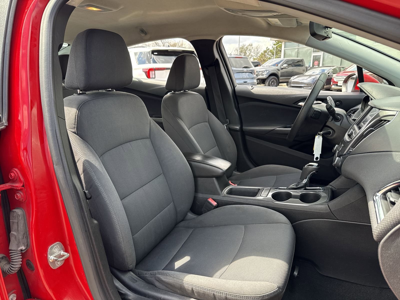 Used 2019 Chevrolet Cruze LT w/ LT Fleet Convenience Package image 25