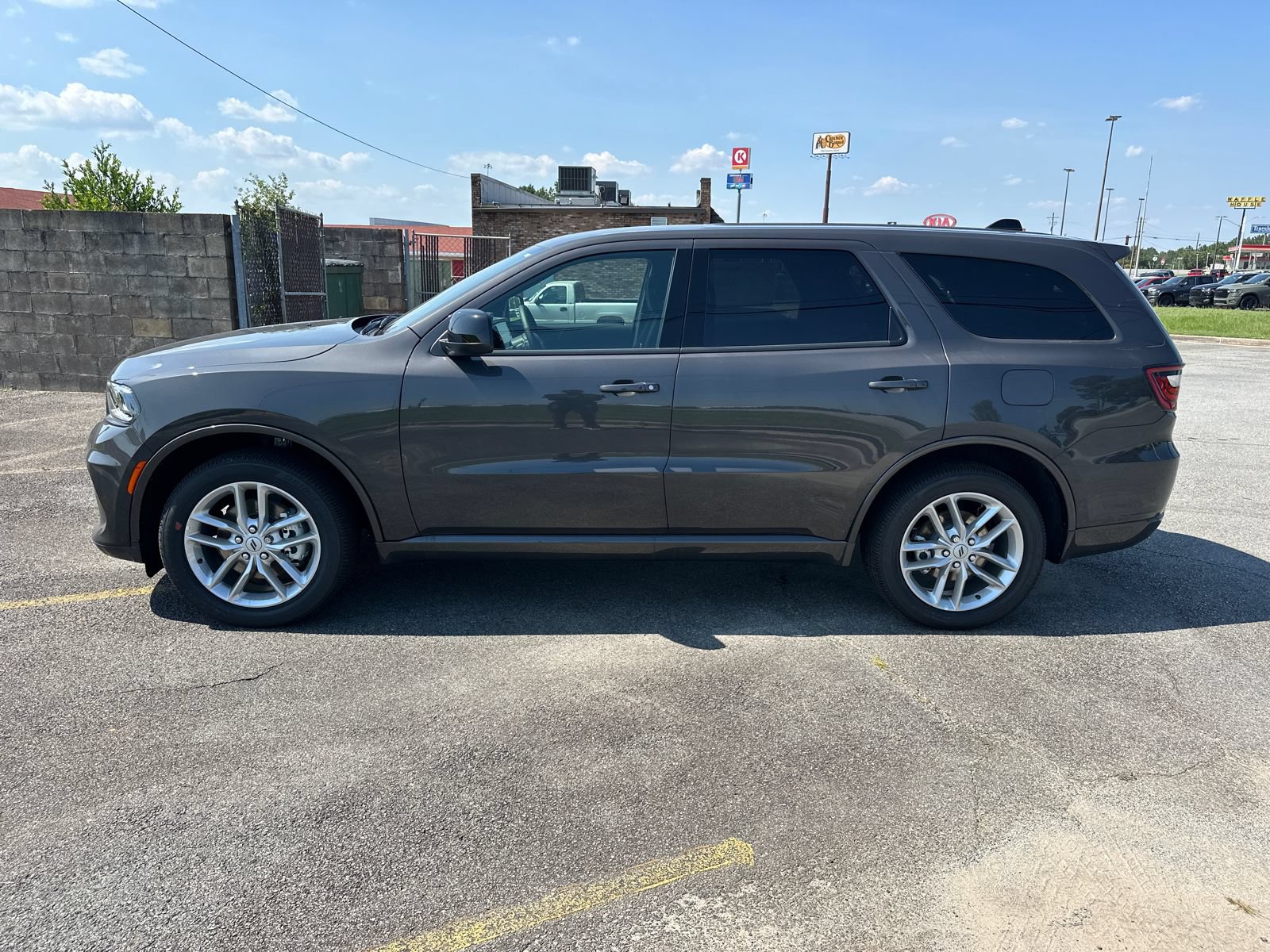 New 2026 Dodge Durango GT w/ Trailer Tow Group IV AWD/4WD image 8
