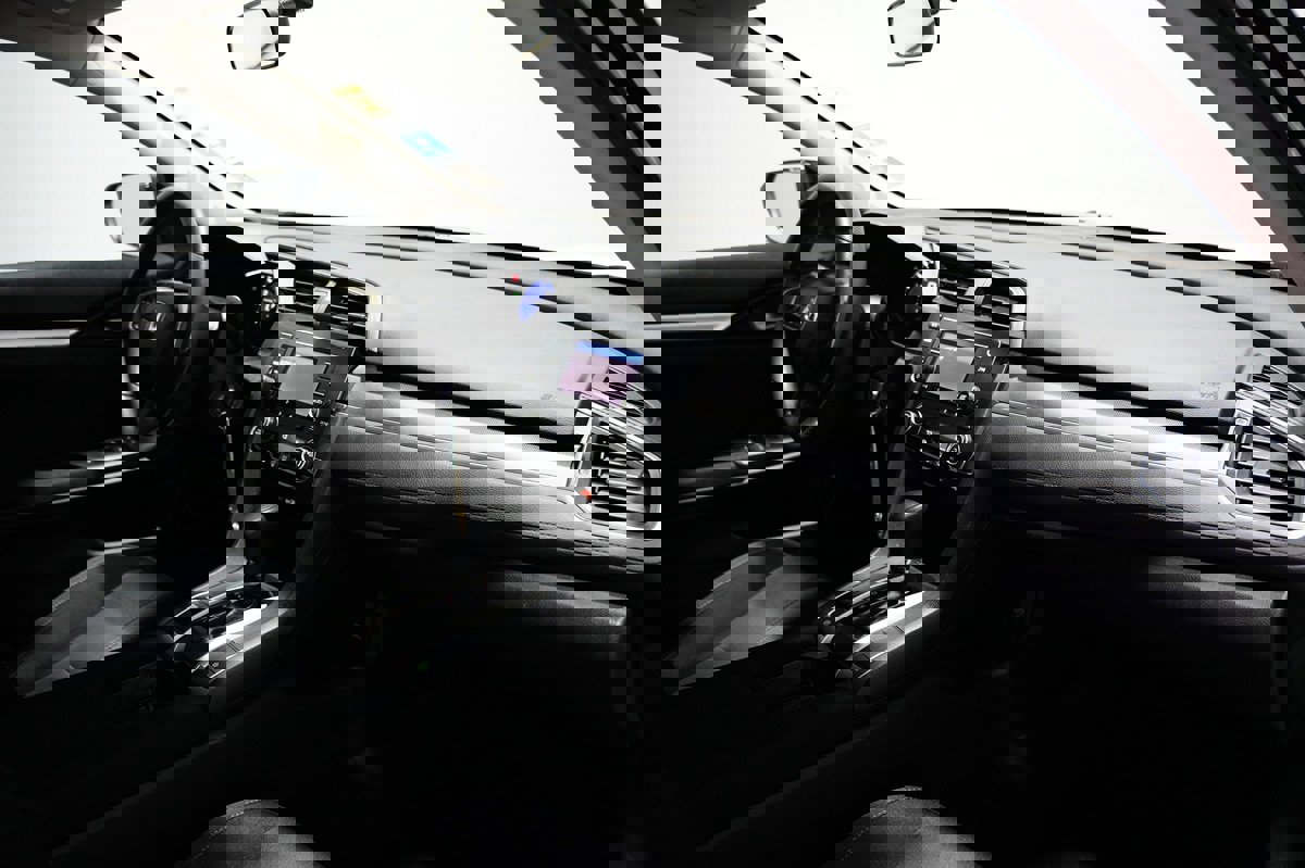 Used 2017 Honda Civic LX image 9