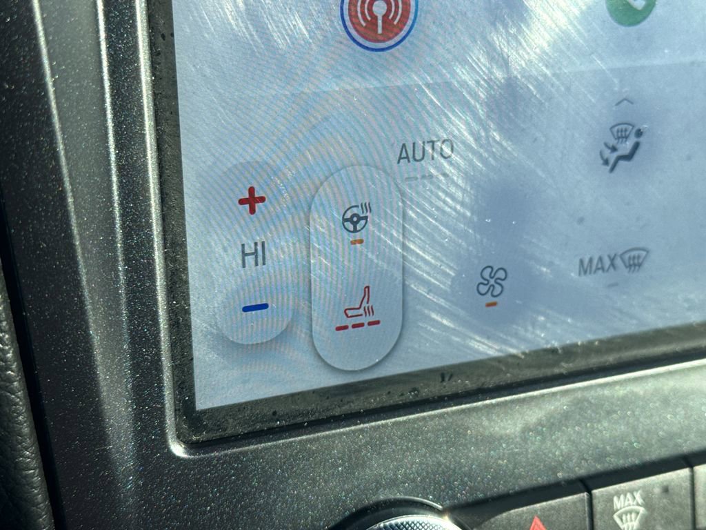 Used 2024 Ford Edge SEL w/ Convenience Package image 37