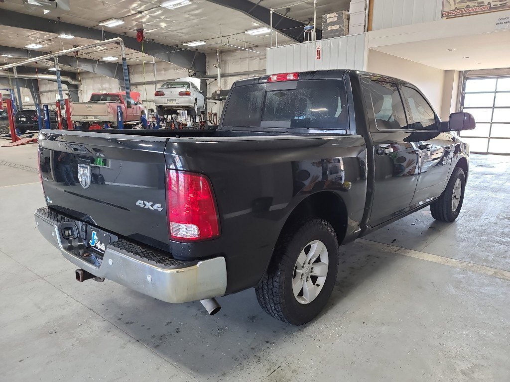 Used 2017 RAM 1500 Classic SLT image 6