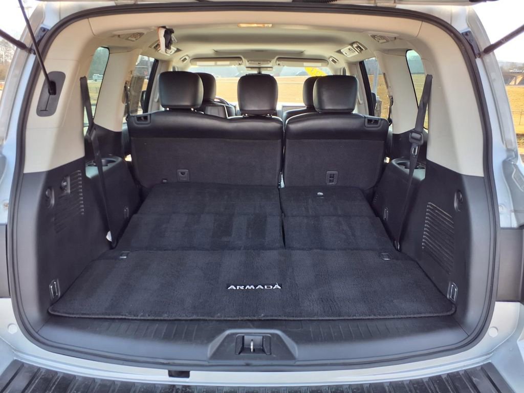 Used 2023 Nissan Armada SL image 25