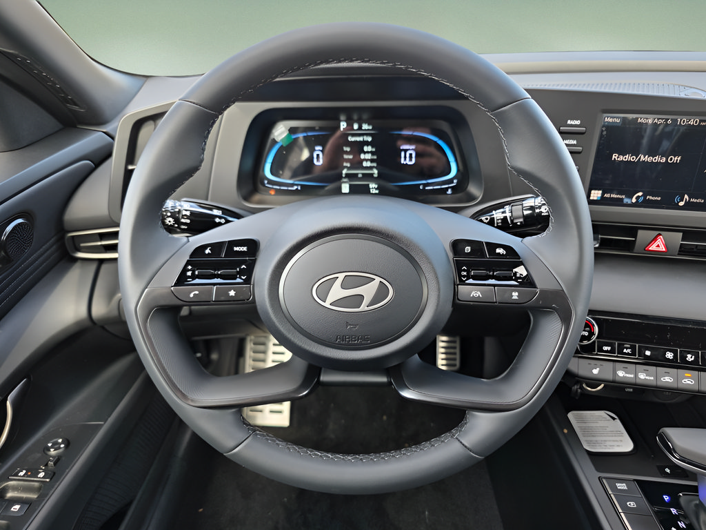 New 2026 Hyundai Elantra SEL Sport Premium FWD image 17