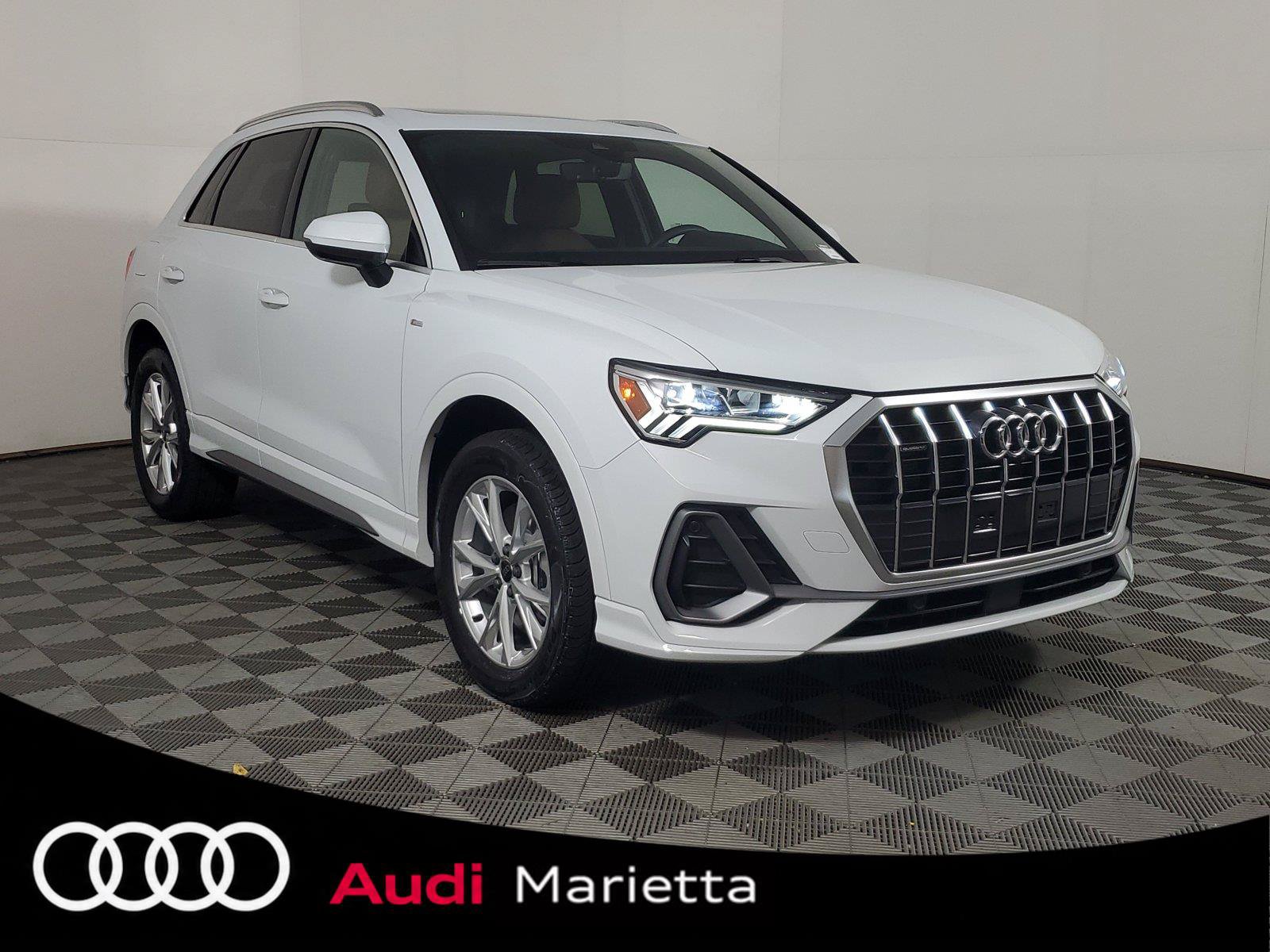 Used 2025 Audi Q3 2.0T Premium Plus w/ Premium Plus Package
