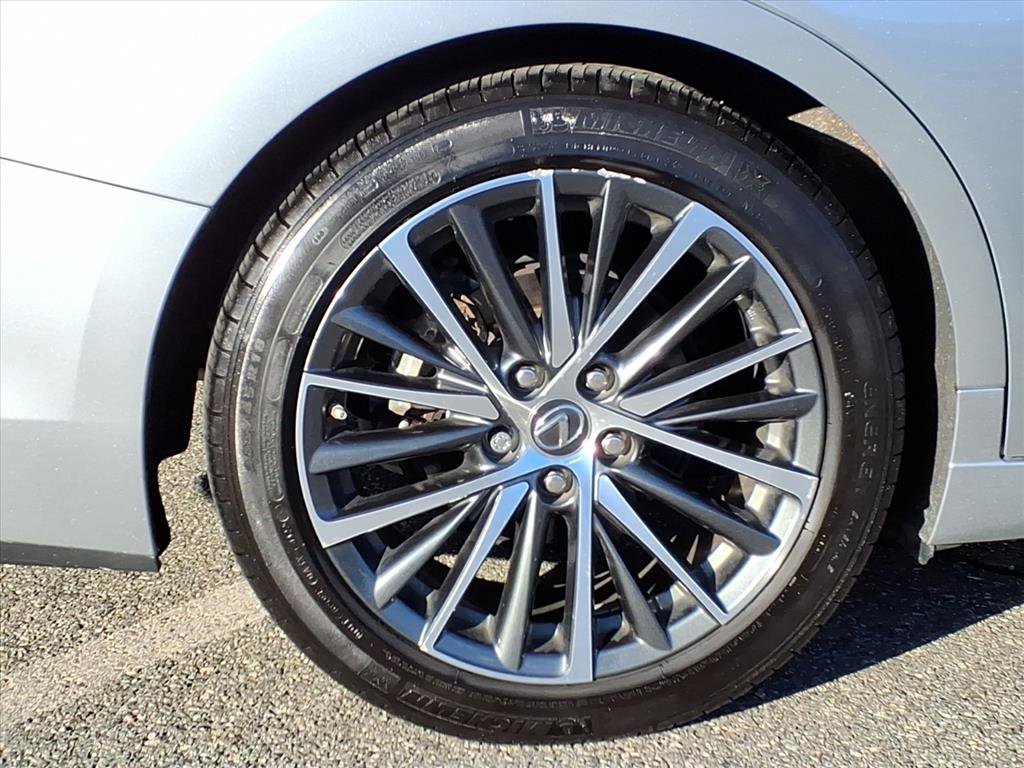 Used 2023 Lexus ES 350 w/ Premium Package image 6