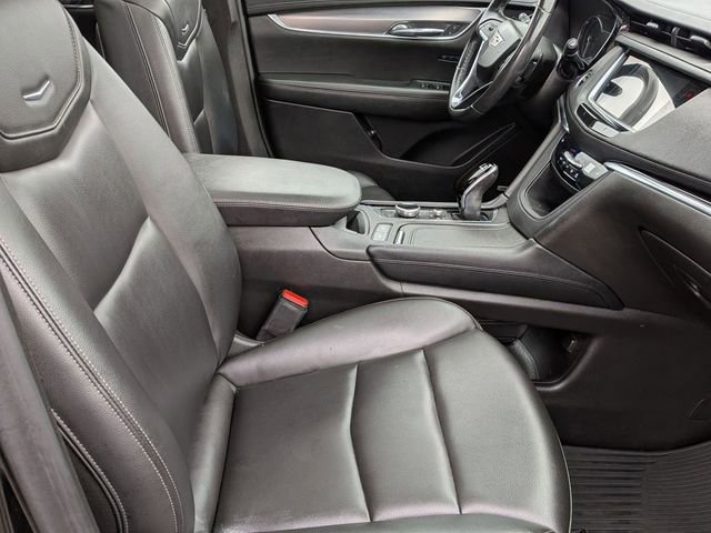 Used 2021 Cadillac XT6 Luxury AWD/4WD image 30