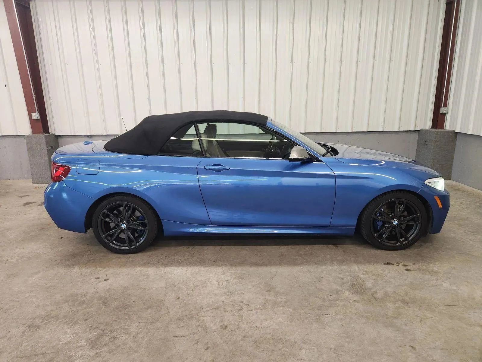 Used 2017 BMW M240i xDrive Convertible image 5